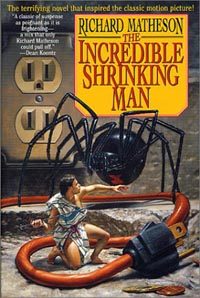 Обложка книги «Невероятный уменьшающийся человек»