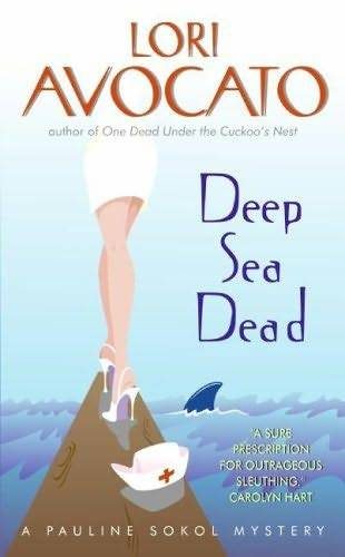 Обложка книги «Deep Sea Dead»