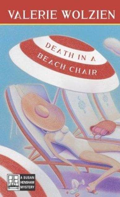 Обложка книги «Death in a Beach Chair»