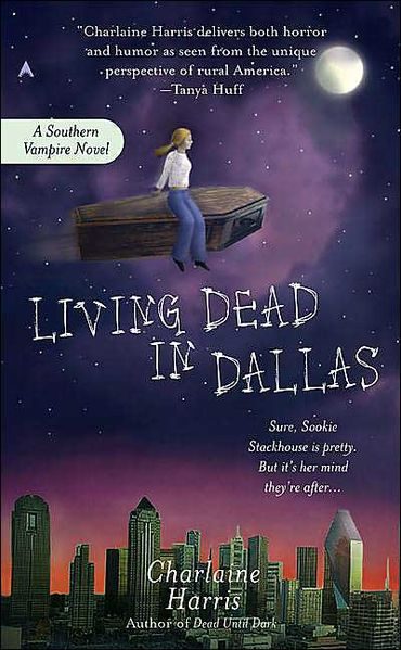 Обложка книги «Living Dead in Dallas»