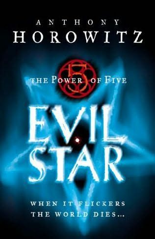 Обложка книги «Evil Star»