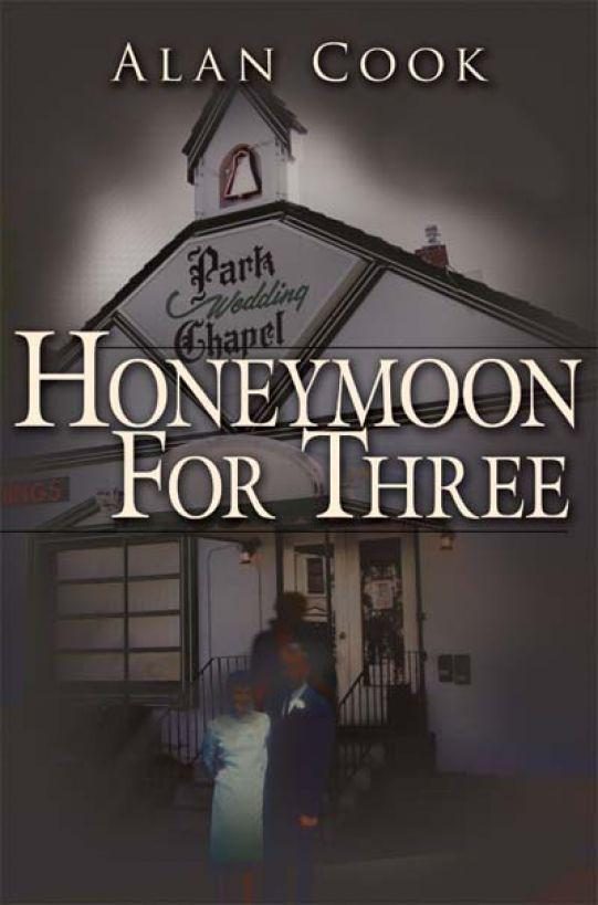 Обложка книги «Honeymoon for Three»