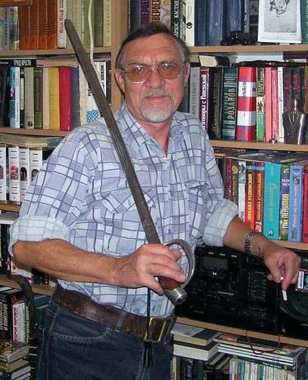 Обложка книги «Автор «Одиссеи». Беседа с Василием Звягинцевым»