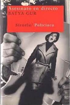 Обложка книги «Asesinato en directo»