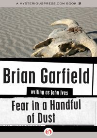 Обложка книги «Fear in a Handful of Dust»