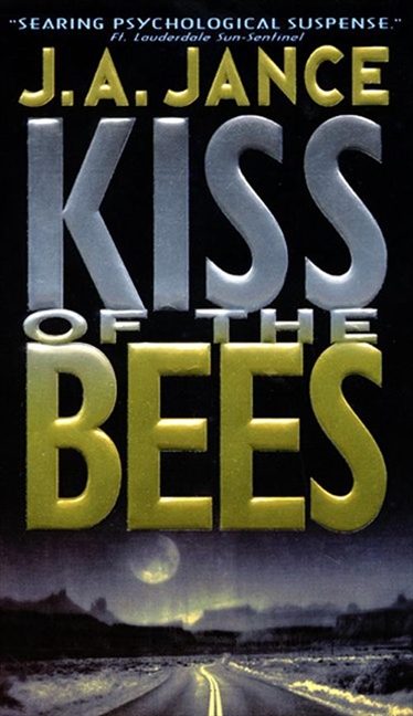 Обложка книги «Kiss of the Bees»