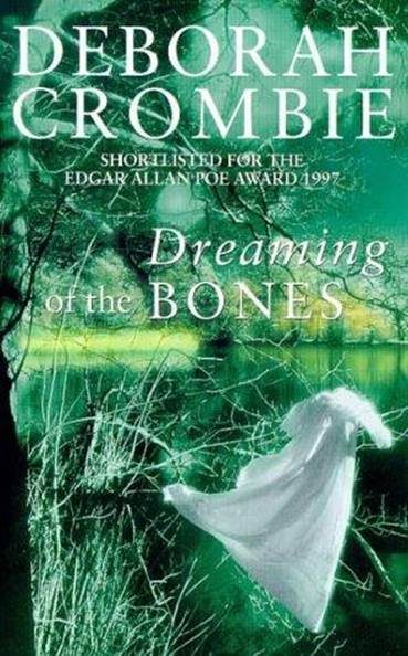 Обложка книги «Dreaming of the bones»