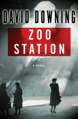 Обложка книги «Zoo Station»