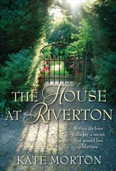 Обложка книги «The House at Riverton aka The Shifting Fog»