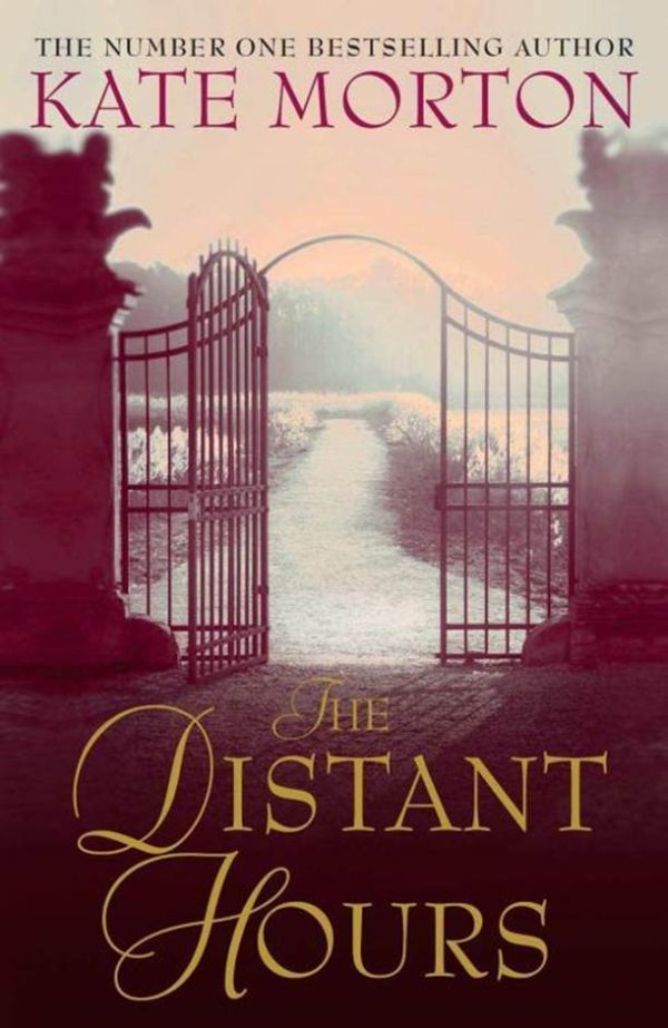 Обложка книги «The Distant Hours»