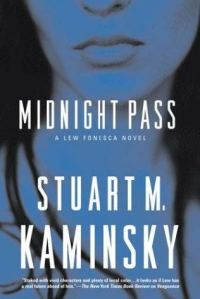 Обложка книги «Midnight Pass»