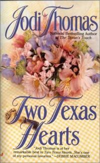 Обложка книги «Two Texas Hearts»