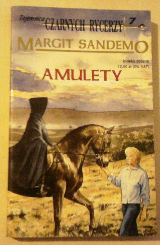 Обложка книги «Amulety»