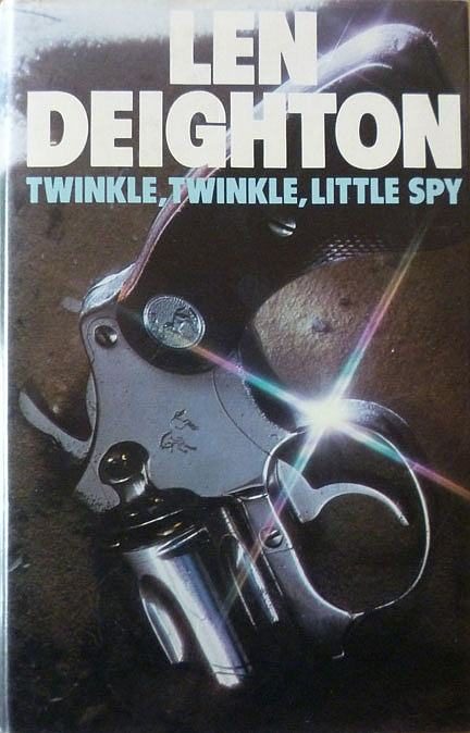 Обложка книги «Twinkle, Twinkle, Little Spy»
