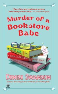 Обложка книги «Murder of a Bookstore Babe»