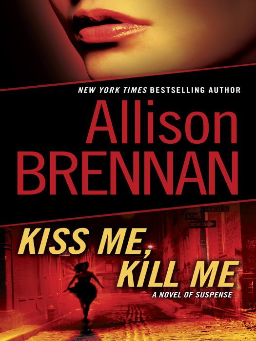 Обложка книги «Kiss Me, Kill Me»