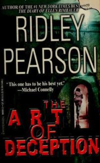 Обложка книги «The Art of Deception»