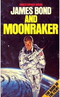 Обложка книги «James Bond and Moonraker»
