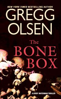 Обложка книги «The Bone Box»