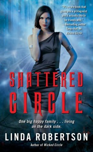 Обложка книги «Shattered Circle»