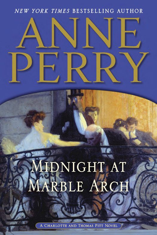 Обложка книги «Midnight at Marble Arch»