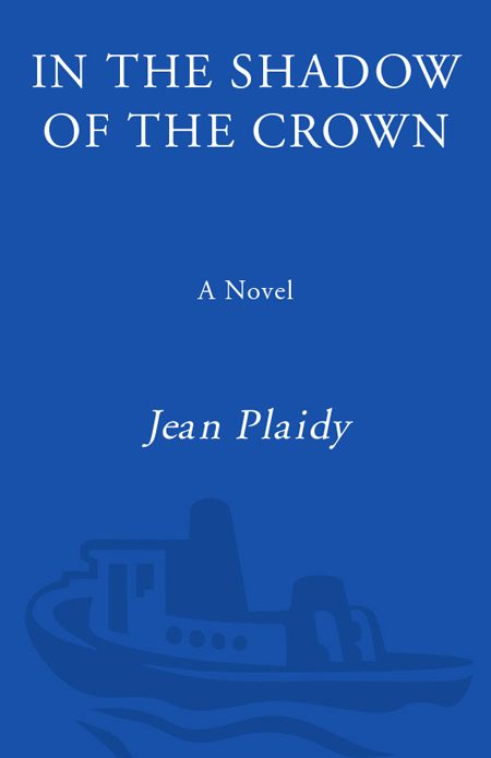 Обложка книги «In the Shadow of the Crown»