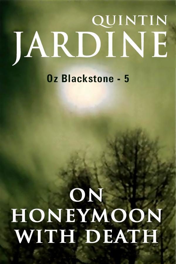 Обложка книги «On Honeymoon With Death»