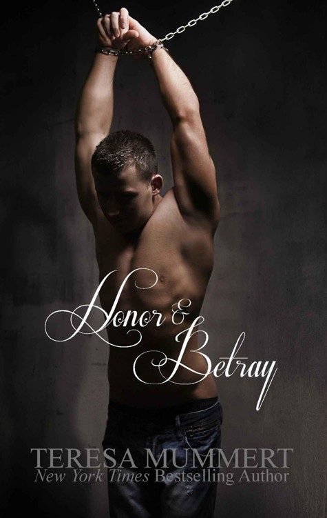 Обложка книги «Honor and Betray»