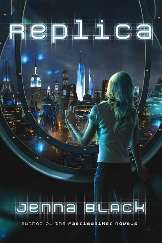 Обложка книги «Replica»