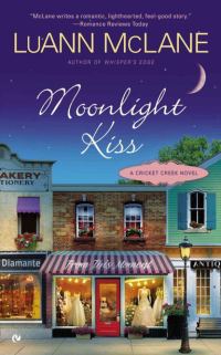 Обложка книги «Moonlight Kiss»