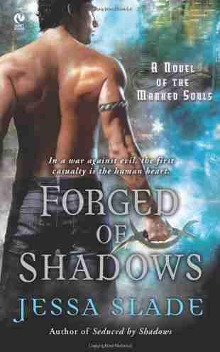 Обложка книги «Forged of Shadows»