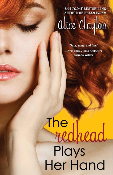 Обложка книги «The Redhead Plays Her Hand»