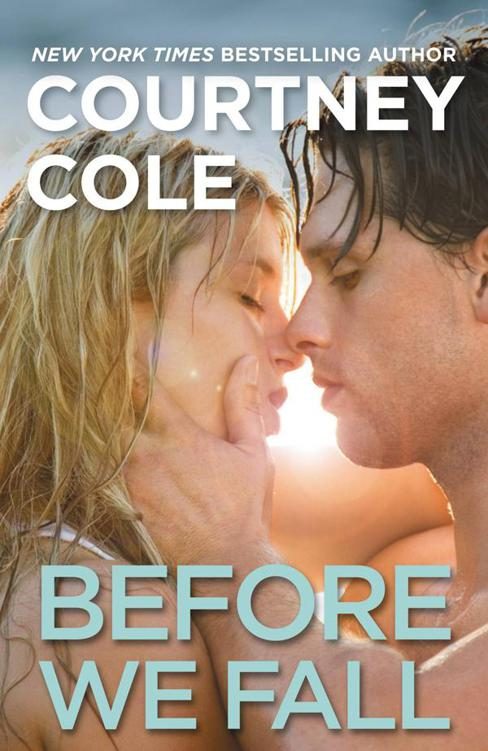 Обложка книги «Before We Fall»