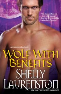 Обложка книги «Wolf with Benefits»