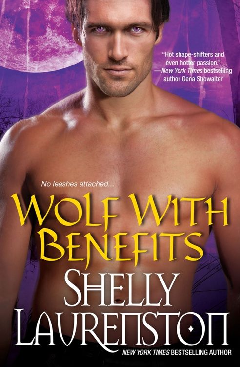 Обложка книги «Wolf with Benefits»