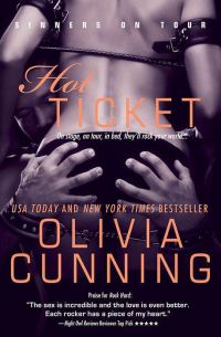 Обложка книги «Hot Ticket»