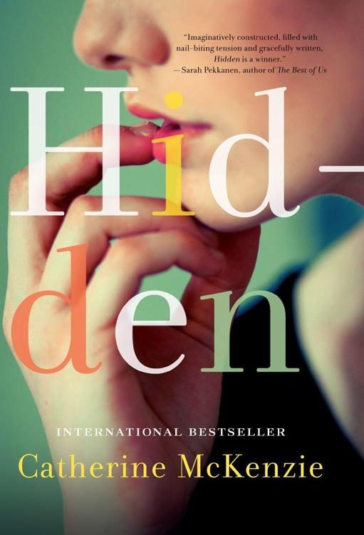 Обложка книги «Hidden»