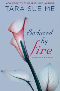 Обложка книги «Seduced by Fire»