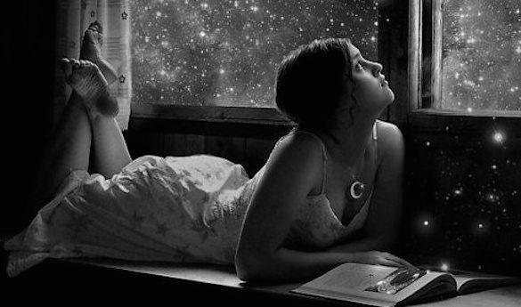 Обложка книги «Книжный гороскоп. Как читают разные знаки зодиака»
