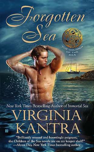 Обложка книги «Forgotten Sea»