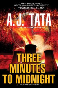 Обложка книги «Three Minutes to Midnight»