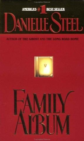 Обложка книги «Family album»