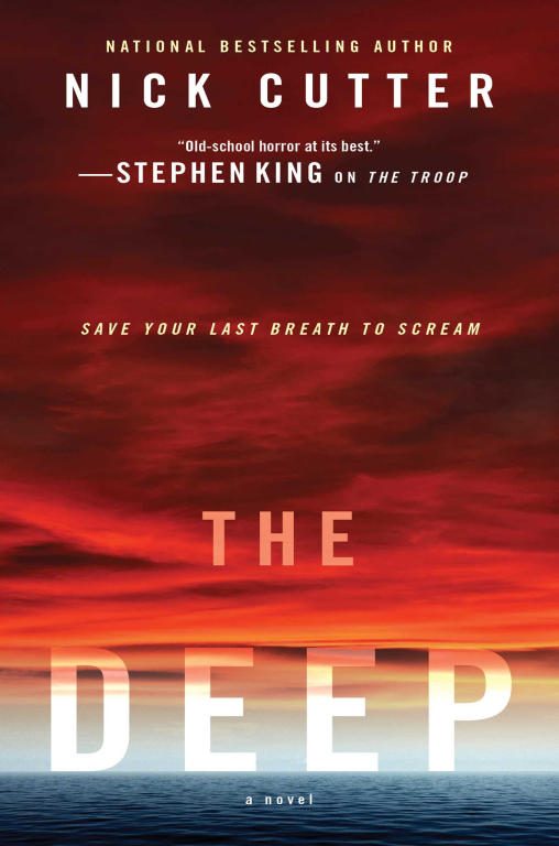 Обложка книги «The Deep»