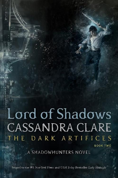 Обложка книги «Lord of Shadows The Dark Artifices 2»