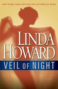 Обложка книги «Veil of Night: A Novel»