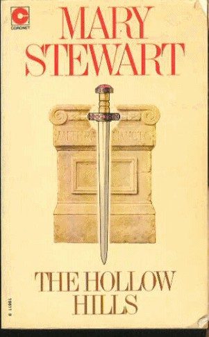Обложка книги «The Hollow Hills»