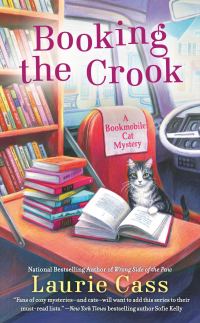 Обложка книги «Booking The Crook»