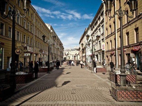 Обложка книги «Кнут и пряник»