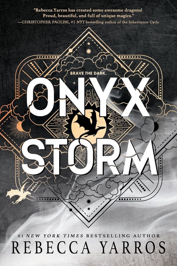 Обложка книги «Onyx Storm»